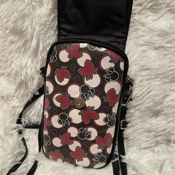 Cute Minnie Mouse design - Picture 2 of 4